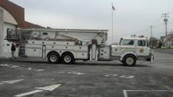 1987 Mack Baker Arielscope Ladder Truck